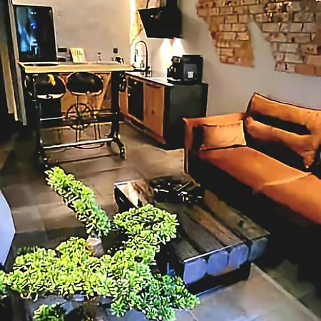 Luxury Apartments, Self Check In 24 H & Free Parking-3